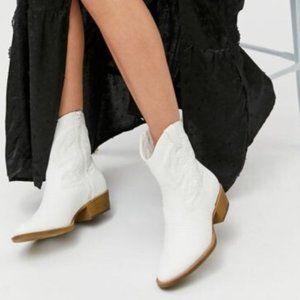 Urban Outfitters White Western Cowboy Boots